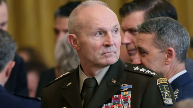 ABD Savunma Bakanlığı Duyurdu: Derhal Emekli Olacak