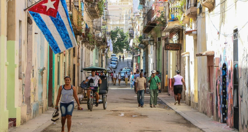 AB&rsquo;den K&uuml;ba&rsquo;ya B&uuml;y&uuml;k Yardım