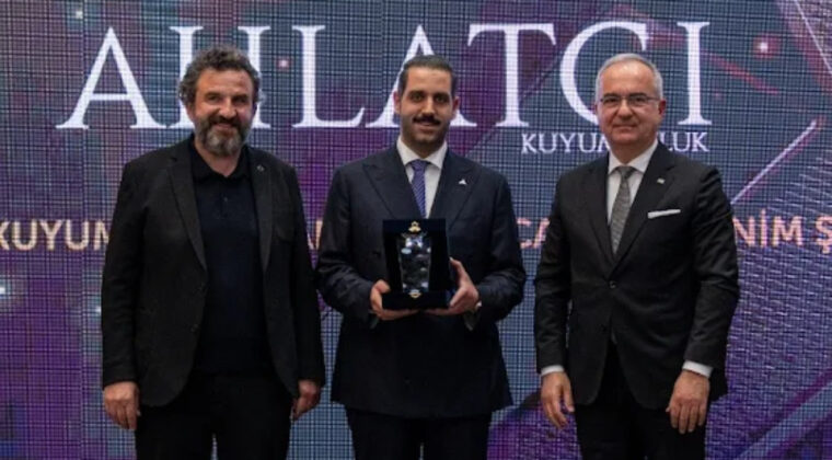 Ahlatcı Kuyumculuk altın m&uuml;cevher ihracatında birinci oldu