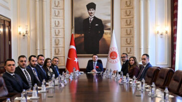Akın G&uuml;rlek: Yargının hızlandırılması i&ccedil;in gerekli adımları atacağız