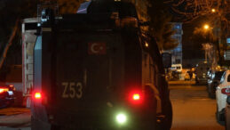Alacak kavgası kanlı bitti: İş yerini uzun namlulu silahla taradılar