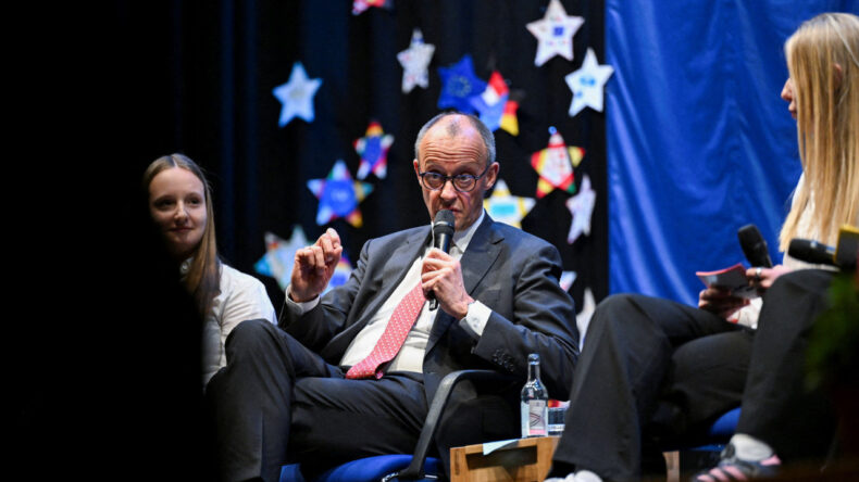 Almanya: İran, ABD'yi aşağılıyor