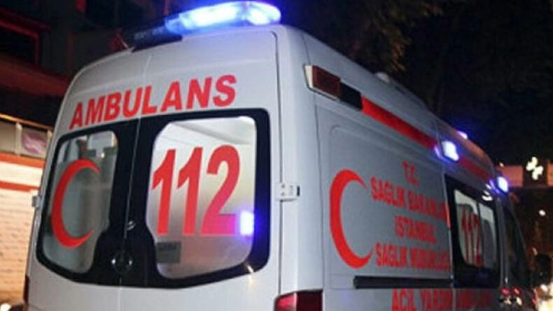 Ankara&rsquo;da inşaat iskelesi &ccedil;&ouml;kt&uuml;: 3 yaralı