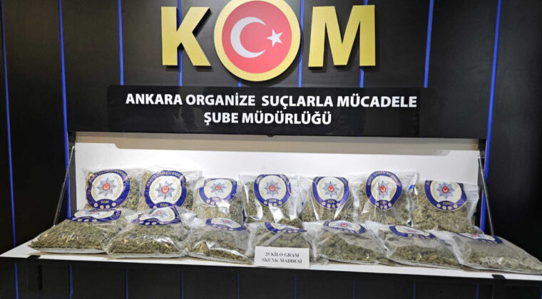 Ankara&rsquo;da Narkotik Operasyonu: 25 Kilo Skunk Ele Ge&ccedil;irildi