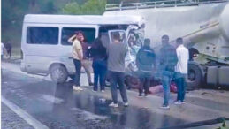 Antalya-Isparta Yolunda Kaza: 7 &Ouml;l&uuml;