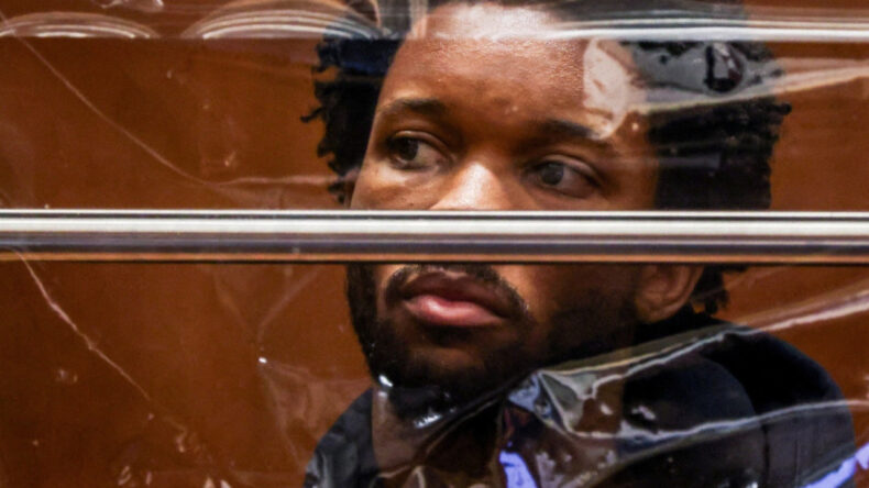 Aracında &ccedil;&uuml;r&uuml;m&uuml;ş ceset bulunmuştu: Telefonundan &ccedil;ıkanlar şoke etti