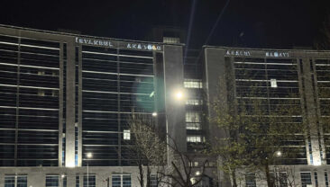 Ataşehir Belediyesi'ne Operasyon: Başkan Adıg&uuml;zel G&ouml;zaltında