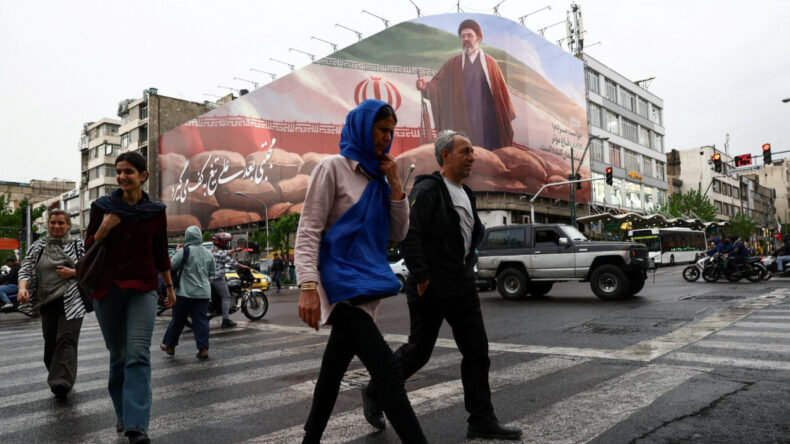 Ateşkesin bitmesine saatler kaldı, Orta Doğu diken &uuml;st&uuml;nde