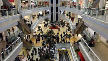 AVM Girişleri &Uuml;cretli Olacak mı? Resmi A&ccedil;ıklama Geldi