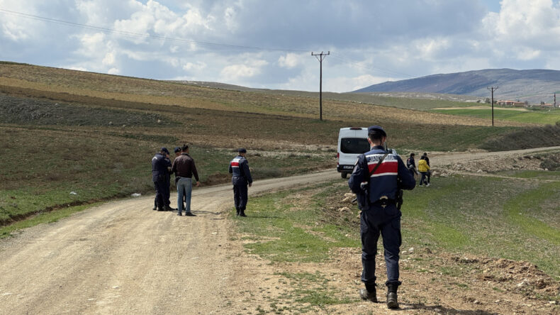 Baba-oğula arazide infaz