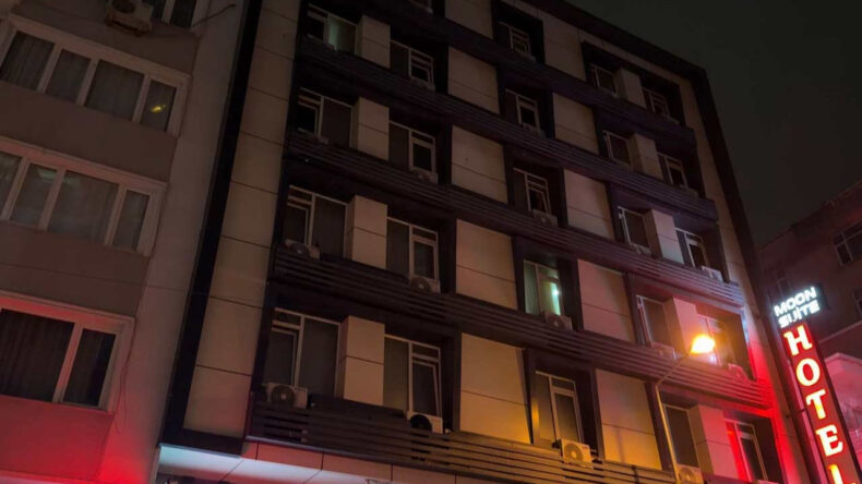 Bah&ccedil;elievler&rsquo;de otel odasında gen&ccedil; kadın &ouml;l&uuml; bulundu