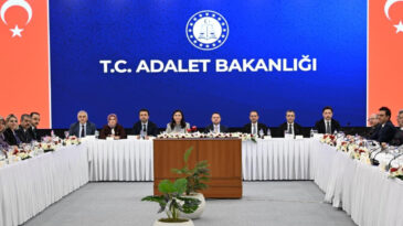 Bakan G&uuml;rlek'ten 'su&ccedil;a s&uuml;r&uuml;klenen &ccedil;ocuklar' a&ccedil;ıklaması