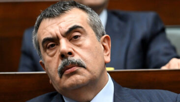 Bakan Tekin: Gereken her t&uuml;rl&uuml; adım atılacak