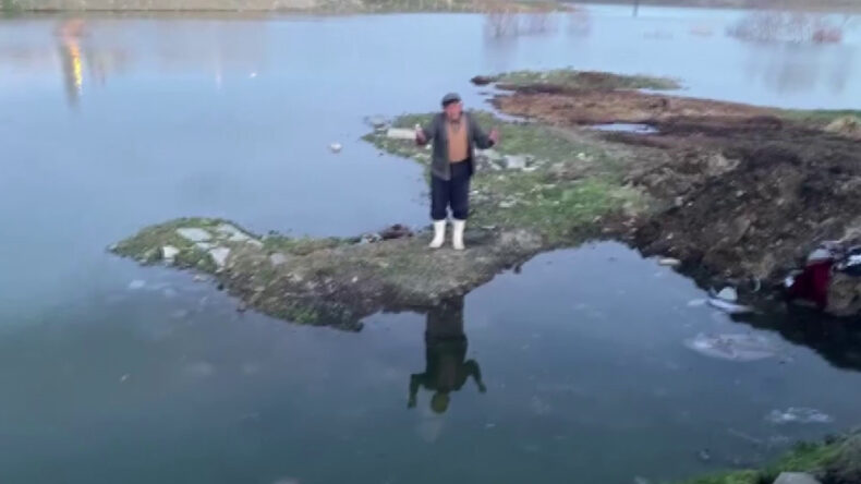 Baraj Taştı, Suya Düşen Buzağı Kurtarılamadı