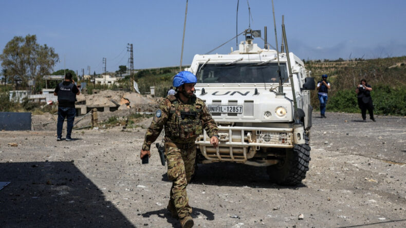 Barış G&uuml;c&uuml;ne Pusu: Fransız Askeri &Ouml;ld&uuml;