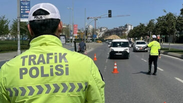 Basın Kartını İbraz Eden Gazetecilerden Ayrı Bir Kimlik Talep Edilmeyecek
