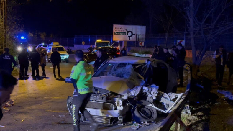 Beykoz&rsquo;da can pazarı: Servis minib&uuml;s&uuml; ile otomobil &ccedil;arpıştı