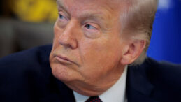 Bir &Uuml;lkeden Daha Trump'a Ret