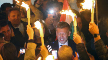 B&uuml;t&uuml;n d&uuml;nyanın izlediği se&ccedil;imi onlar da kaybetti… Kim bu Viktor Orban'ı deviren Peter Magyar?