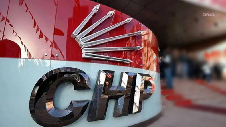 CHP MYK Toplantısı &Ouml;zg&uuml;r &Ouml;zel Başkanlığında Yapıldı