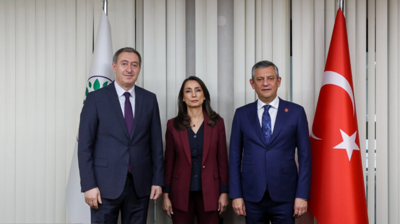 CHP'den DEM'e ziyaret: Ara se&ccedil;im zorunlu