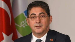 CHP'li Belediye Başkan Yardımcısı İstifa Etti