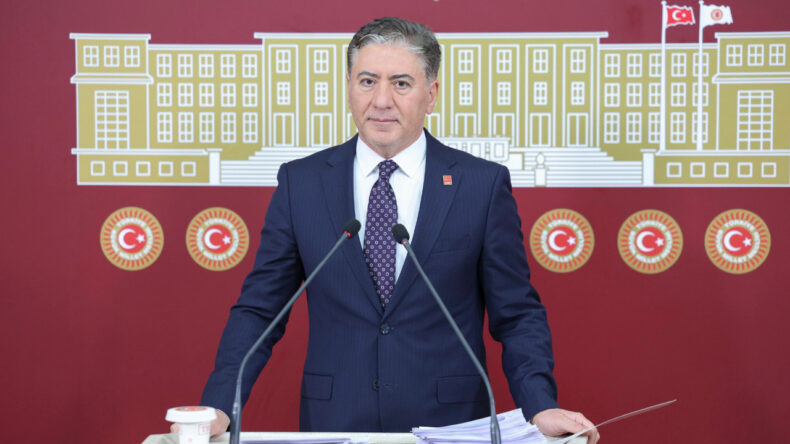 CHP'li Emir: Okulların g&uuml;venliği ile ilgili &ouml;nergelerimiz reddedildi