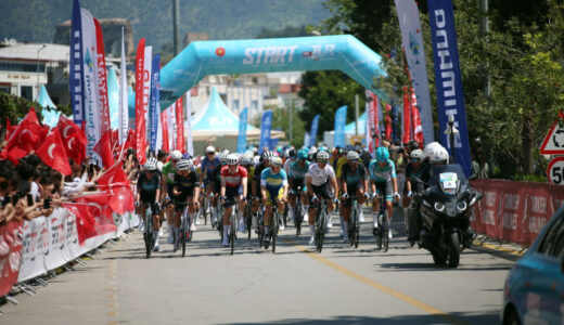 Cumhurbaşkanlığı T&uuml;rkiye Bisiklet Turu'nda Aydın-Marmaris etabı başladı