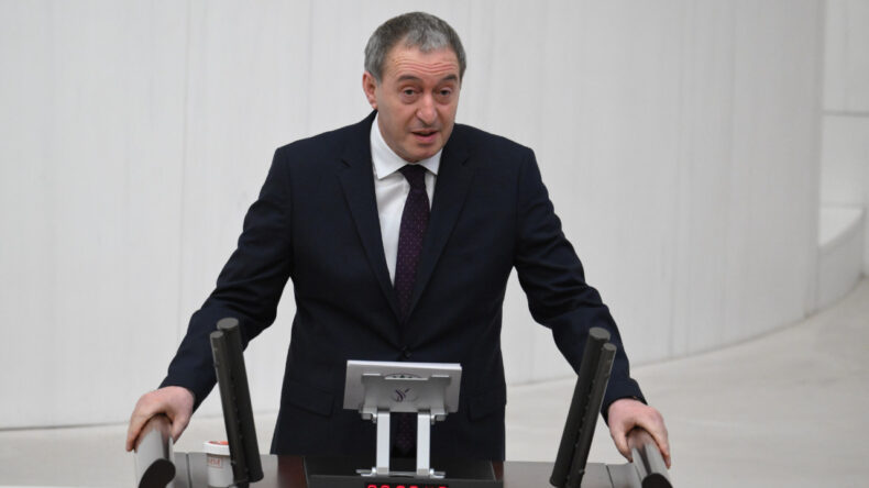 DEM'den Erdoğan'a: S&uuml;leyman sizsiniz, m&uuml;h&uuml;r sizde