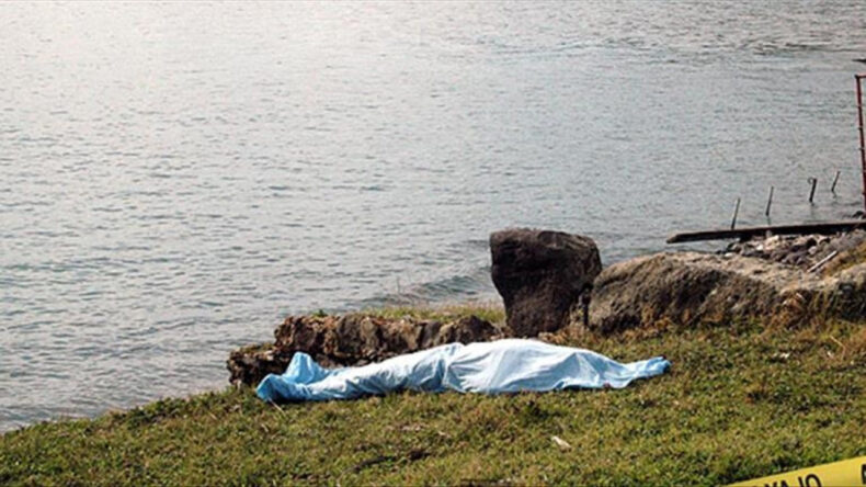 Denizden 2 Ceset &Ccedil;ıktı