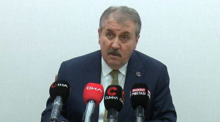Destici'den CHP'ye se&ccedil;im yanıtı: T&uuml;rkiye yarı savaş halinde