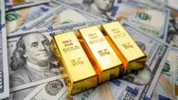 Dev kurumlardan altın yorumu: G&uuml;venli liman tartışması b&uuml;y&uuml;yor