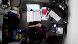 Diş kliniğinde 25 milyonluk vurgun iddiası: 20 yıllık &ccedil;alışan kameraya yakalandı