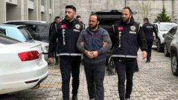 Doğum Yapan Kız Kardeşlerini Hastanede Bı&ccedil;akladılar