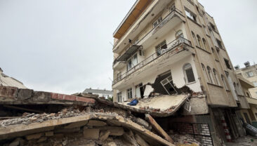 D&ouml;n&uuml;ş&uuml;m faciası: L&uuml;tfen yardım edin