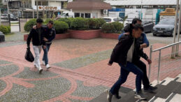 Ehliyet sınavında kopya şebekesi &ccedil;&ouml;kertildi: 5 g&ouml;zaltı