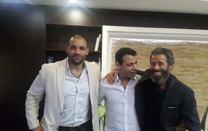 Gilmore, Dahlan ve Golan