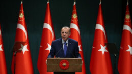 Erdoğan: Pop&uuml;ler k&uuml;lt&uuml;r&uuml;n etkisiyle &ouml;zensiz ve ihmalkar davranıldı