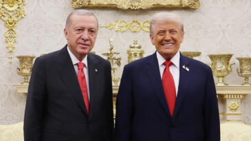 Erdoğan, Trump ve Şahbaz Şerif ile g&ouml;r&uuml;şt&uuml;