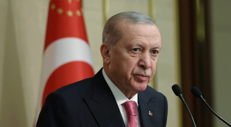 Erdoğan'dan okul saldırısı a&ccedil;ıklaması: Olay aydınlığa kavuşturulacak