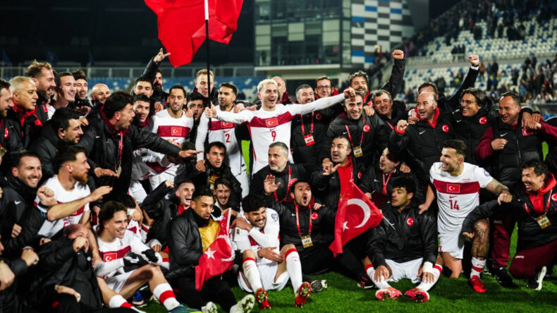 Erdoğan’dan Milli Takıma tebrik paylaşımı