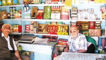 Esnaf da &uuml;retici de ayakta kalsın