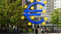 Euro B&ouml;lgesi'nde &Uuml;retici Fiyatları Şubatta Geriledi