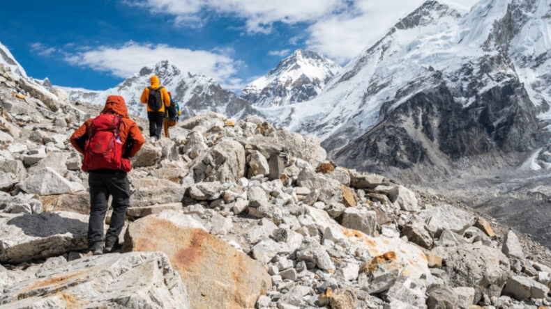 Everest skandalı: Turistleri hasta edip 890 milyon TL'lik vurgun yaptılar
