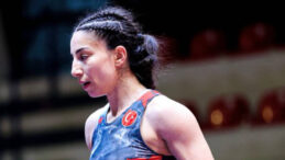 Evin Demirhan Yavuz finalde kaybetti, g&uuml;m&uuml;şte kaldı