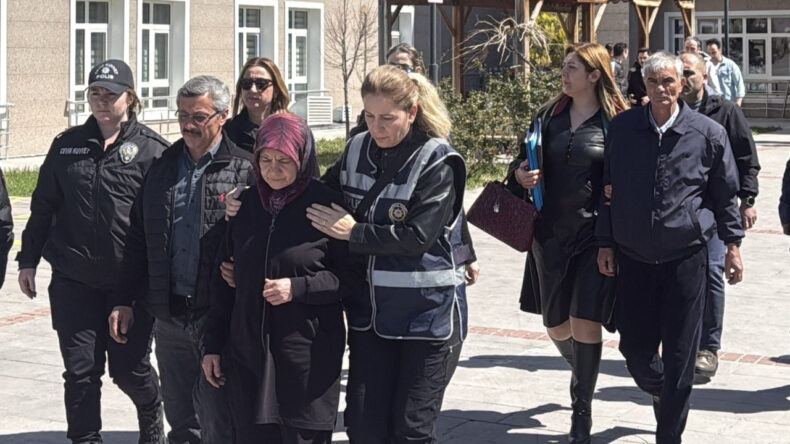 Evinde &ouml;ld&uuml;r&uuml;len kadının davasında 2 kişiye ağırlaştırılmış m&uuml;ebbet hapis