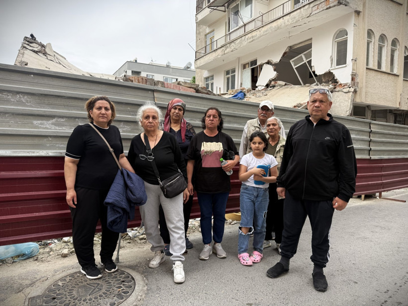 Öztep Apartmanı sakinleri