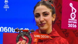 Gamze Altun'dan Avrupa Halter Şampiyonası&rsquo;nda g&uuml;m&uuml;ş madalya