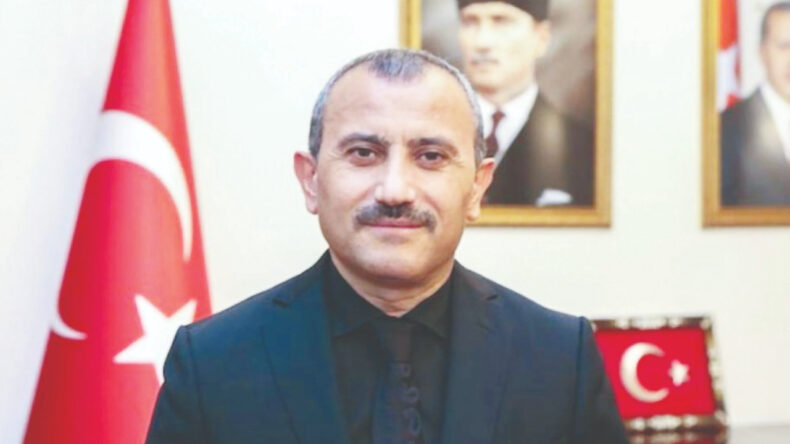 Gizli tanık beyanıyla polis ifadesi &ouml;rt&uuml;şt&uuml; Vali g&ouml;zaltına alındı