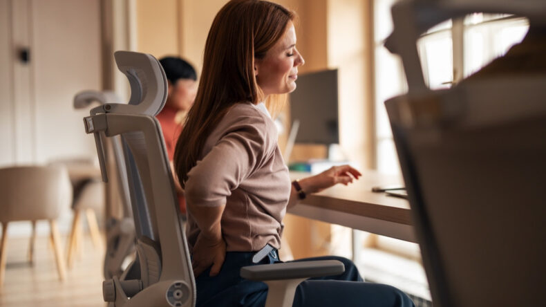 G&uuml;nde 8 Saat Oturmak Bunamayı Tetikliyor